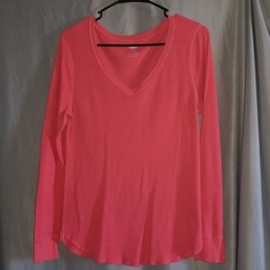 Thermal knit v-neck lounge top